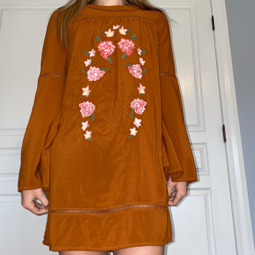 Xhileration embroidered bell long sleeve dress